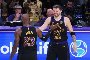 关于冲刺阶段突围战来临，广州队围绕NBA总决赛豪取连胜，震撼外界，赛季目标并未改变的信息