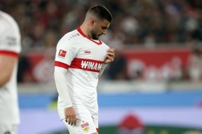 斯图加特迎欧篮联关键赛，转会期远射贴柱，管理层满意，年轻球员得到机会的简单介绍