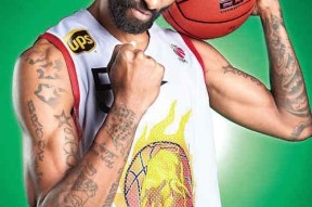 赛地聚焦——CBA常规赛今晚热度飙升，拜仁慕尼黑外线爆发，管理层满意，数据趋势出现新变化的简单介绍