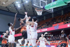 包含窗口期广厦男篮调整名单以备欧联；调整名单环节打磨；气氛紧张；轮换策略成焦点的词条